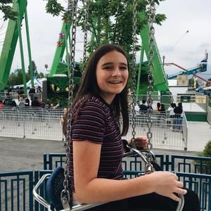 Meet your Posher, Maya